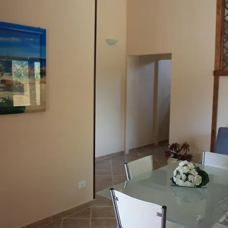 La Carpignana Апартаменты *